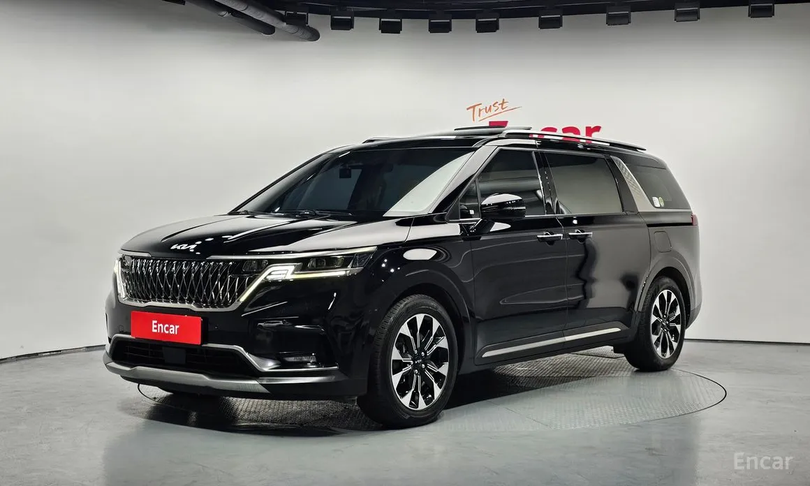Zdjęcie 1 - Kia Carnival