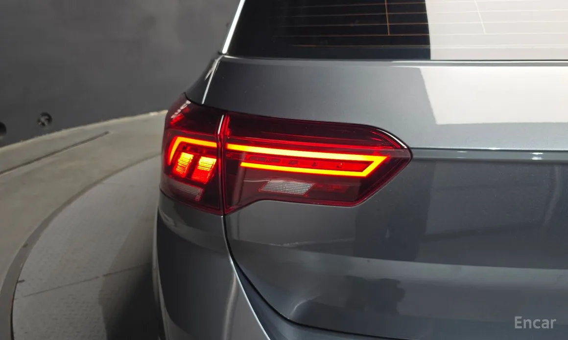 صورة 23 - Volkswagen T-Roc