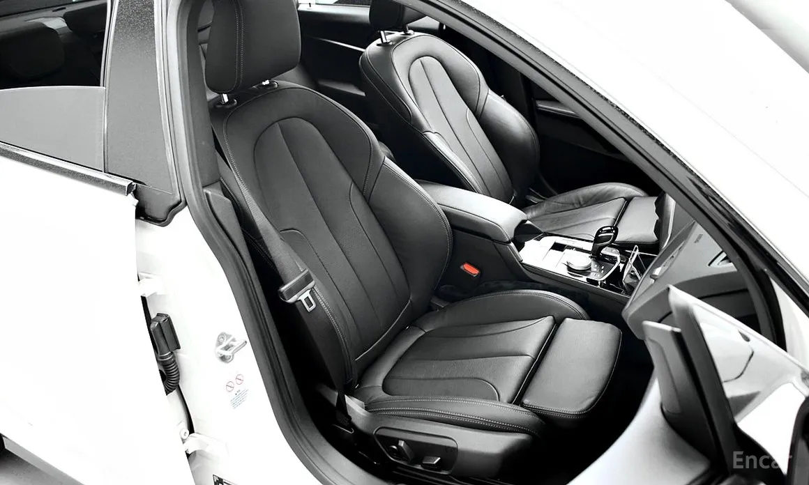 BMW 2 Series 2020 220i M Sports