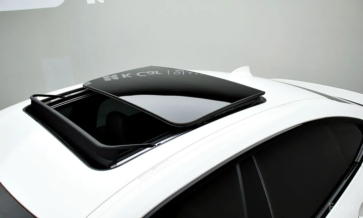 BMW 2 Series 2020 220i M Sports