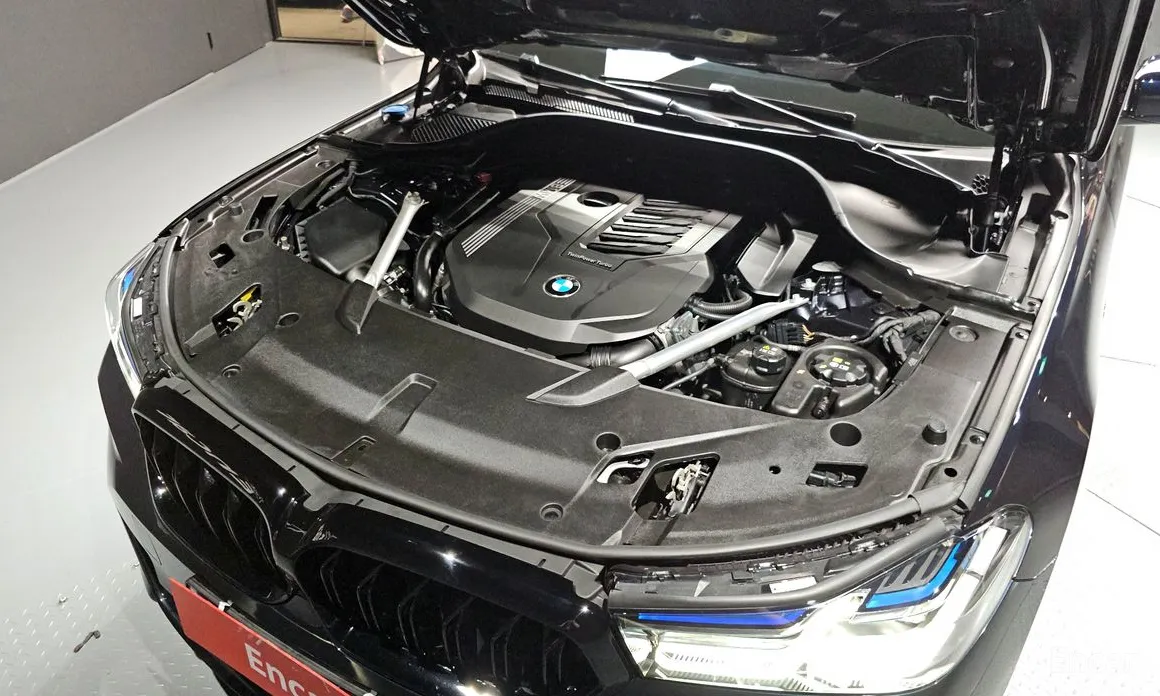 BMW Gran Turismo 2017 630i xDrive M Sport