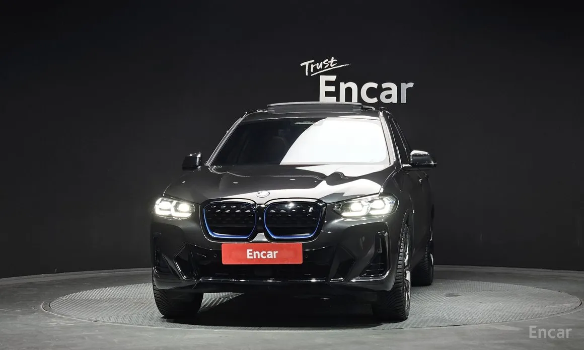 2021 BMW iX3