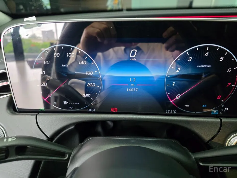Mercedes-Benz E-Class 2024 E200 Avantgarde