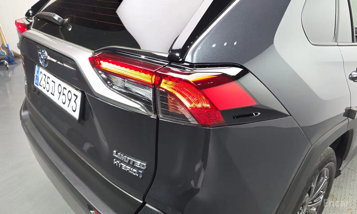Toyota RAV4 2019 2,5 4WD Hybrid LTD