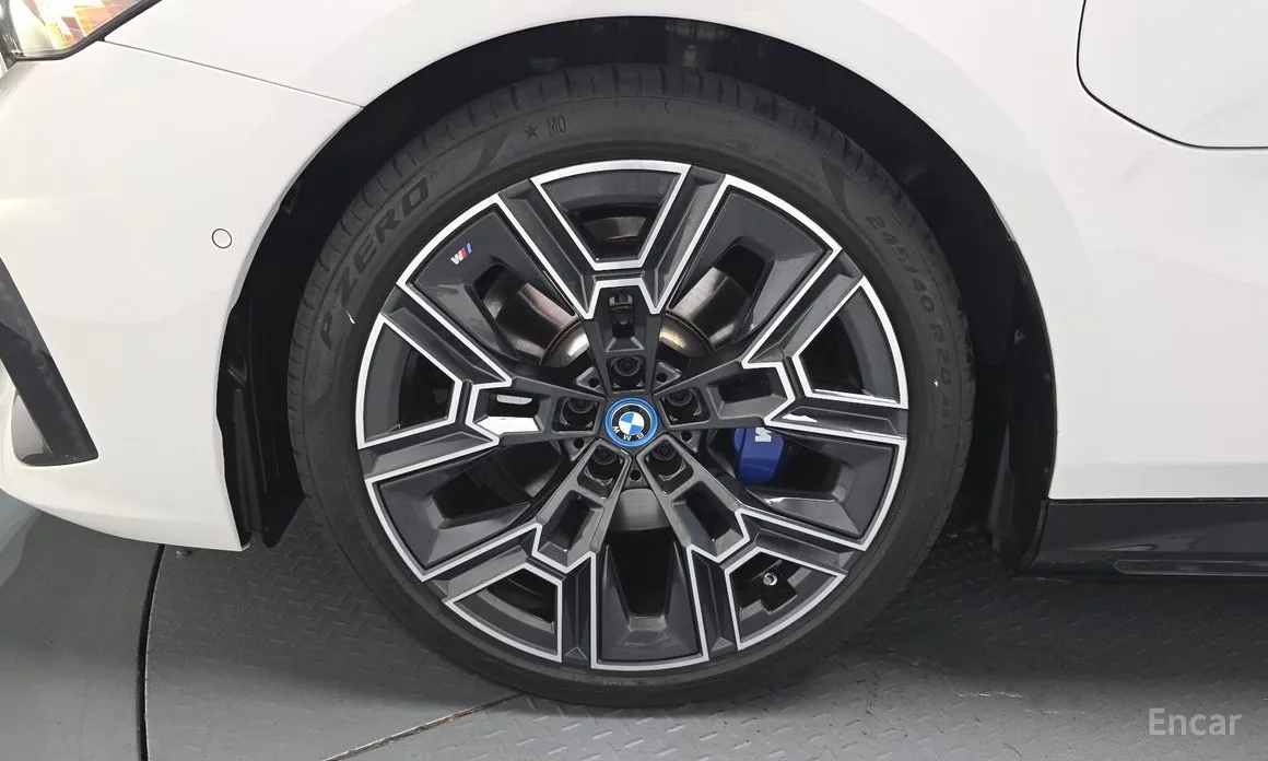 BMW 5 Series 2023 530e xDrive M Sport
