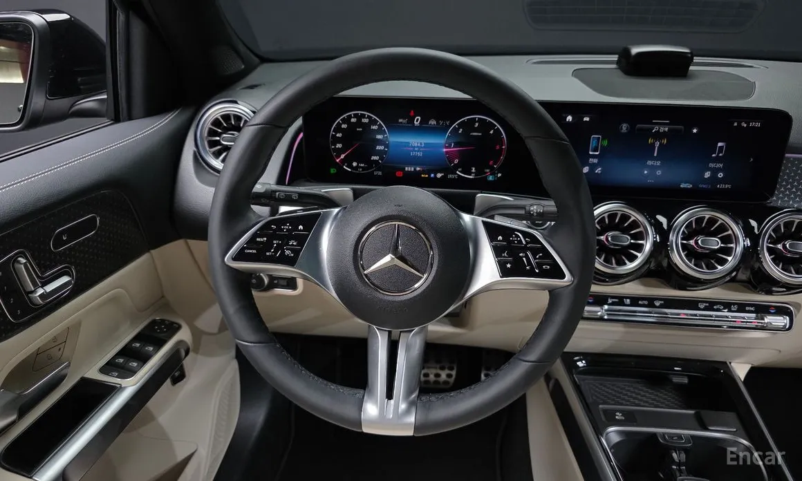 Mercedes-Benz GLB-Class 2020 GLB200 d