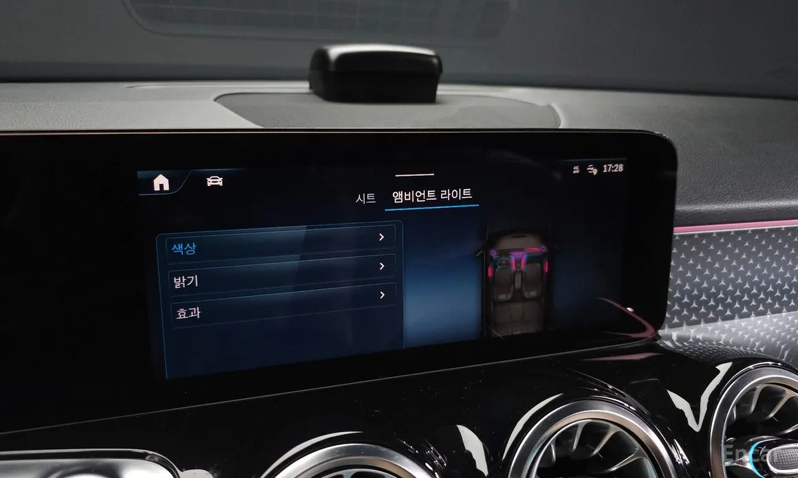 Mercedes-Benz GLB-Class 2020 GLB200 d
