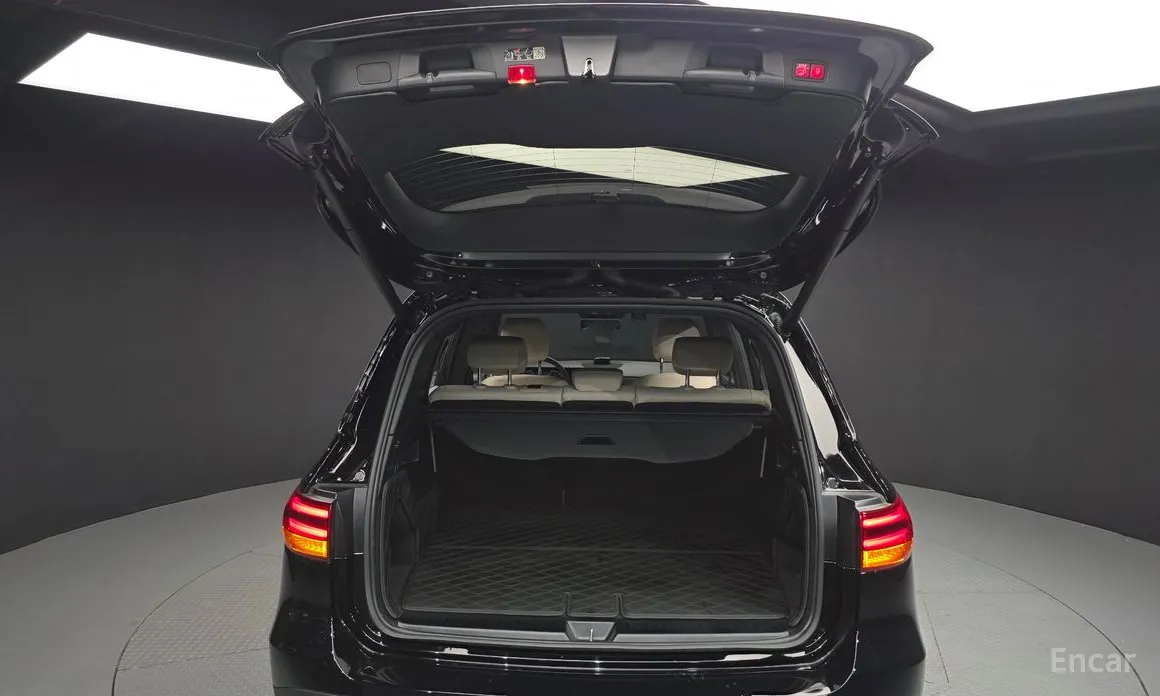 Mercedes-Benz GLB-Class 2020 GLB200 d