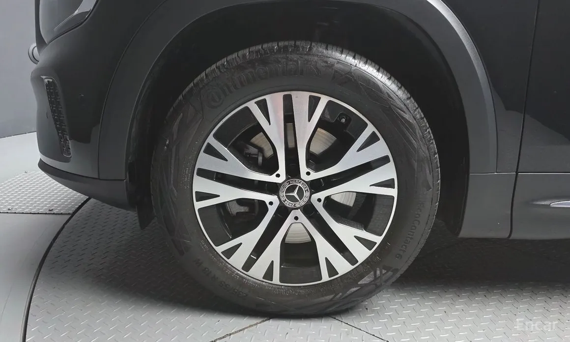Mercedes-Benz GLB-Class 2020 GLB200 d
