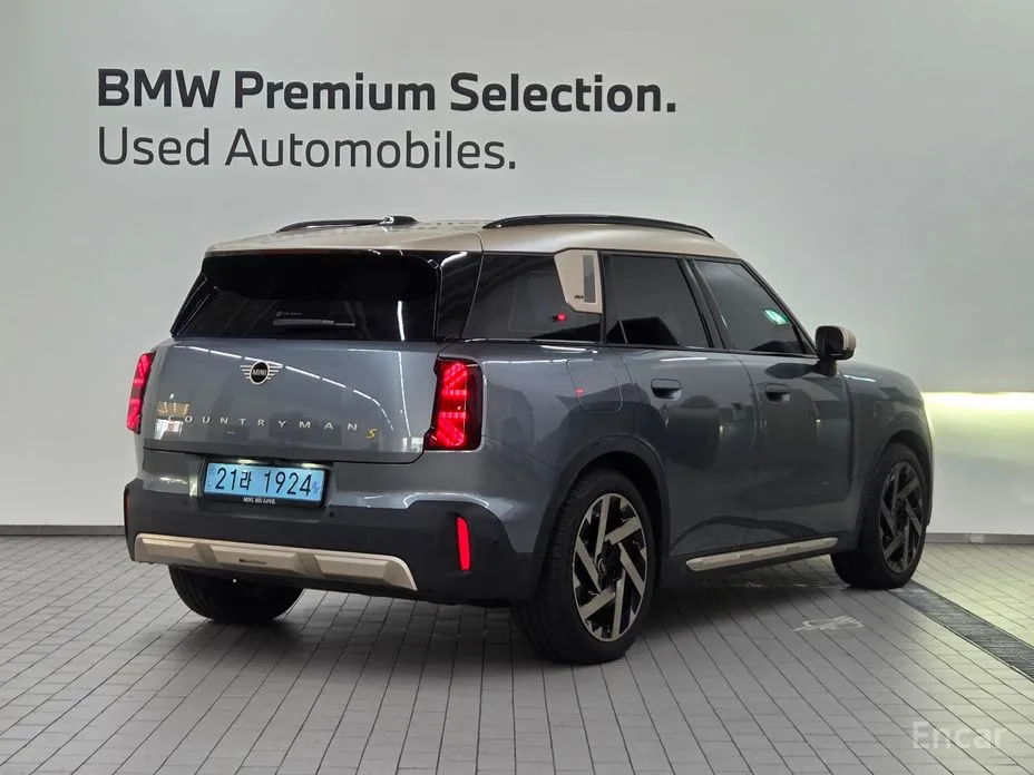2025 Mini Countryman