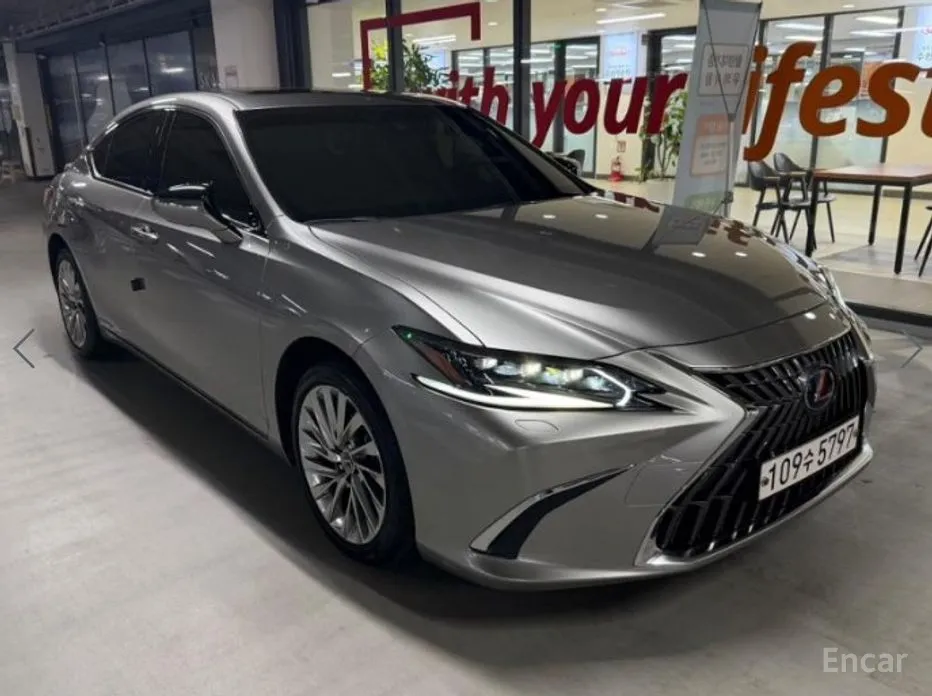 2018 Lexus ES
