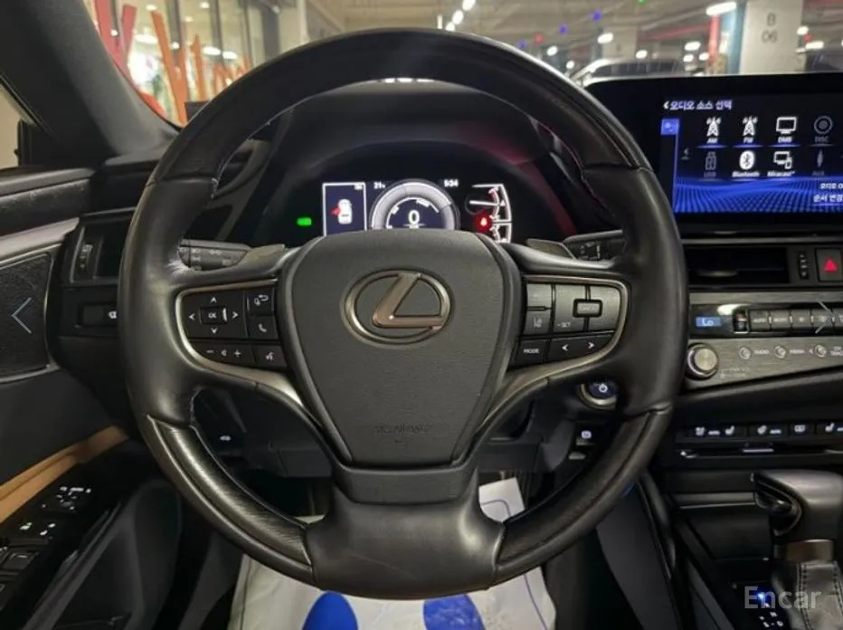 Lexus ES 2018 Executive