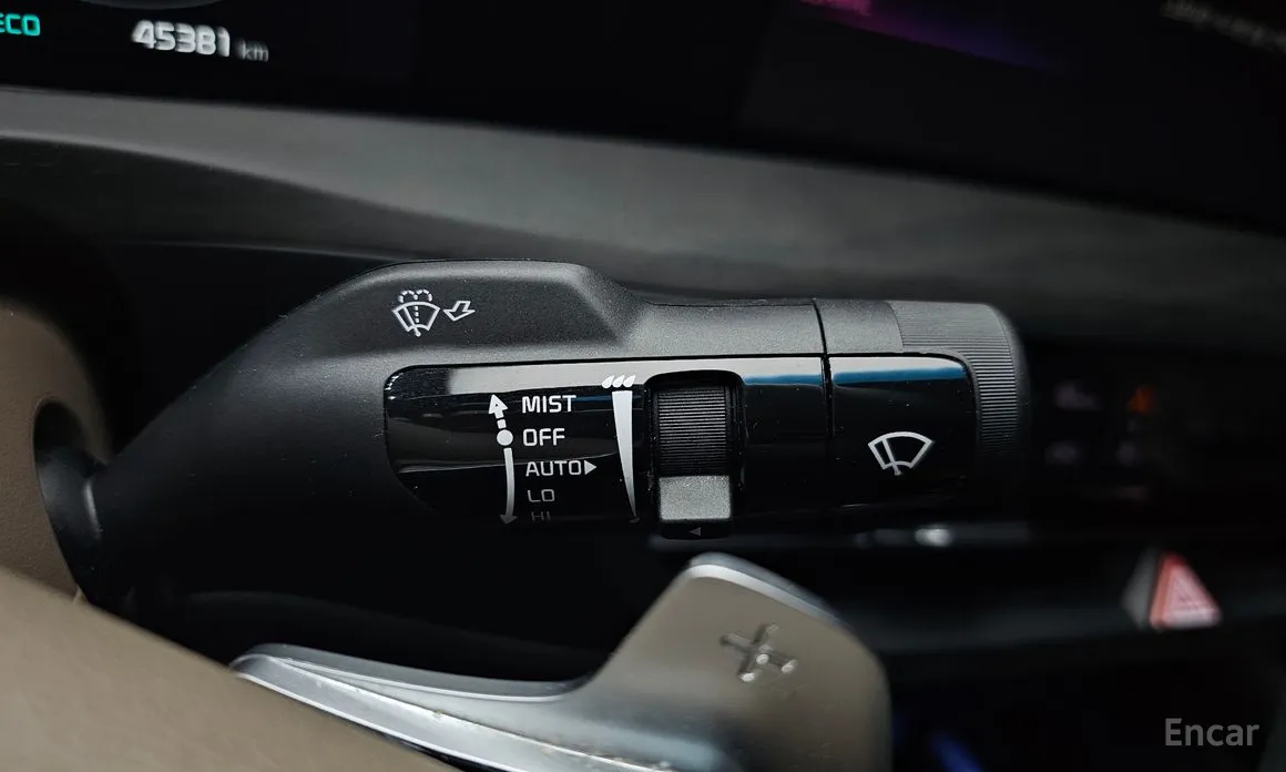 Photo 17 - Kia K8