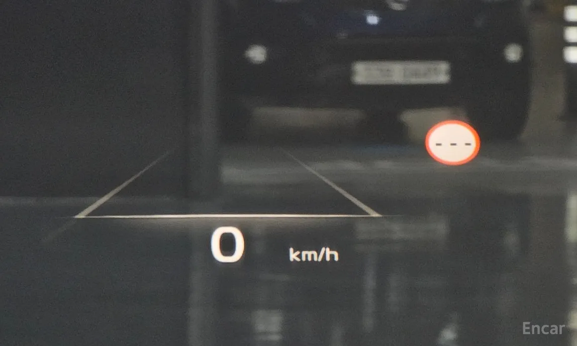 Photo 19 - Kia K8