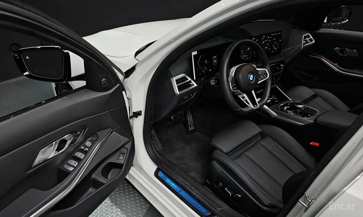 BMW 3 Series 2019 320i Touring M Sports