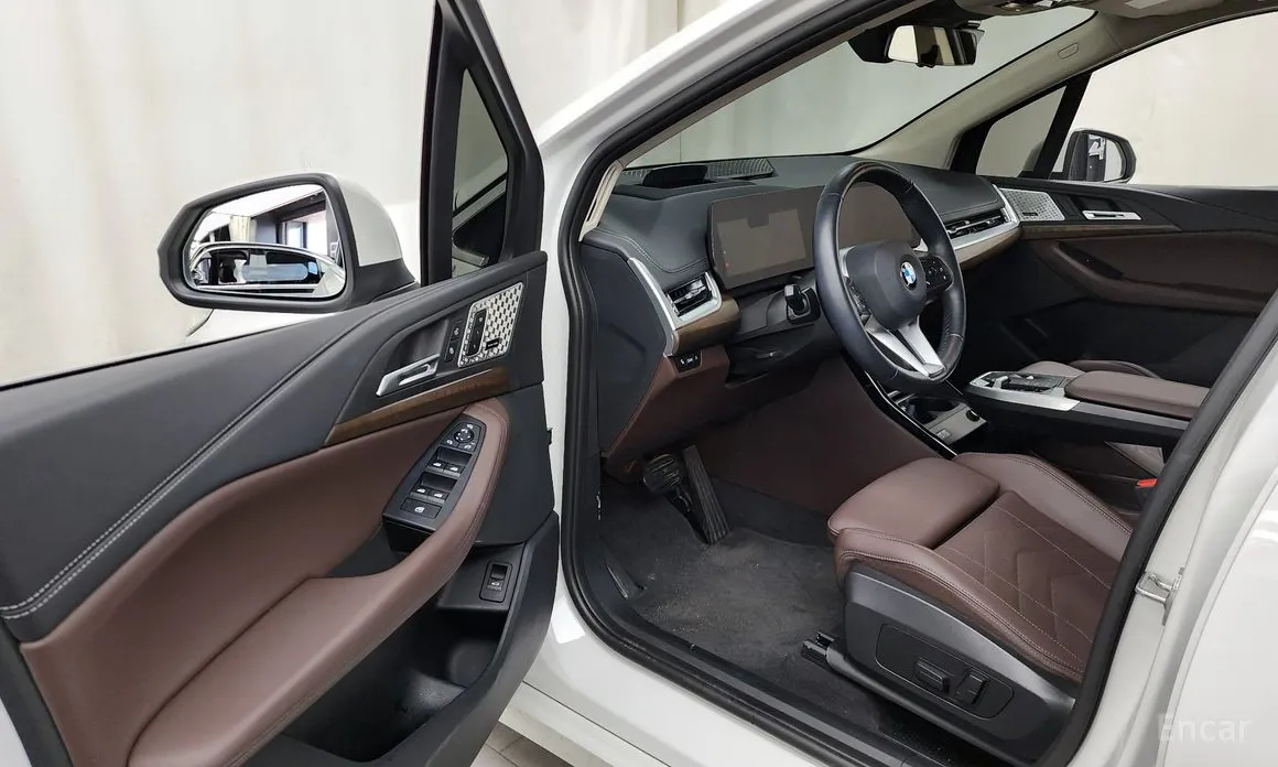 BMW 2 Series 2022 218d Luxury