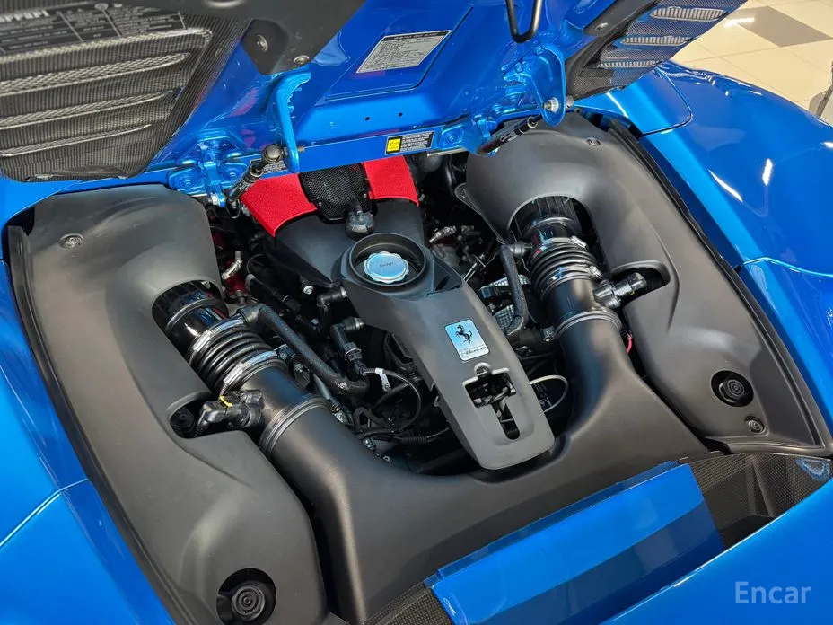 Ferrari F8 2019 3.9 V8