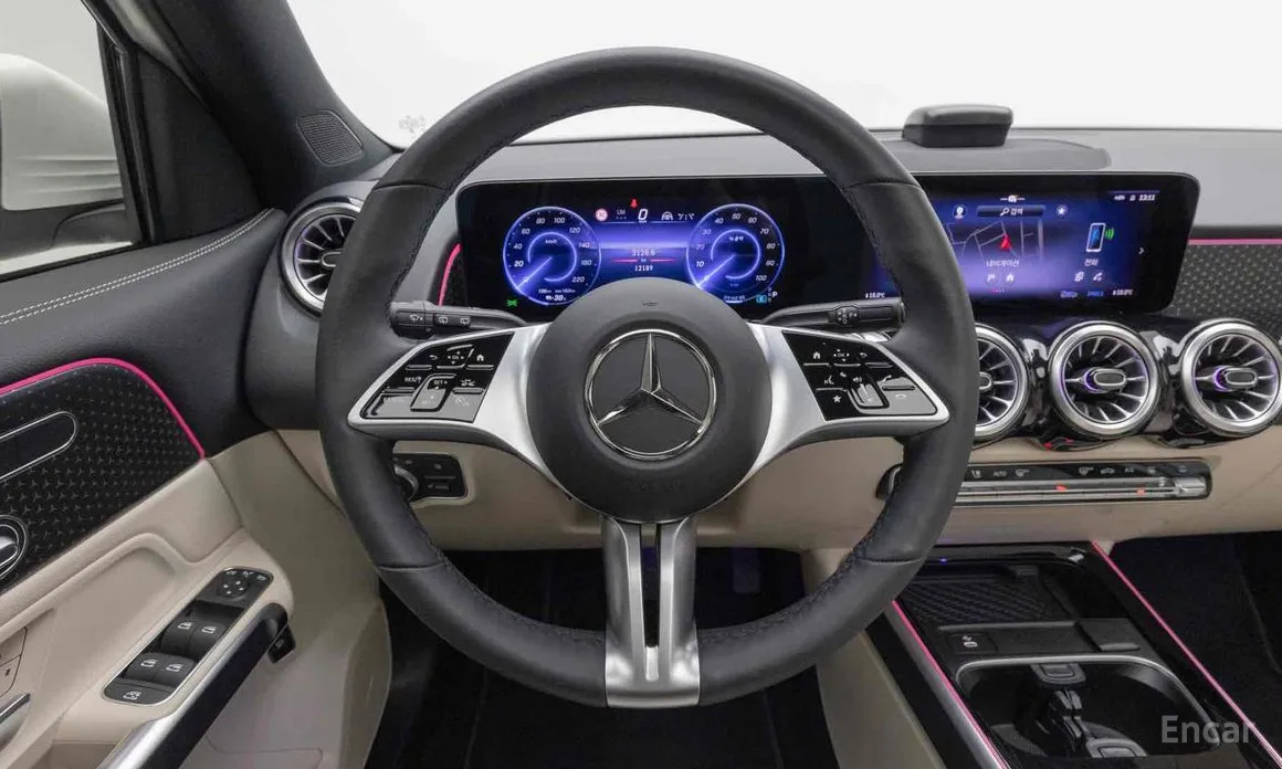 Фото 11 - Mercedes-Benz EQB