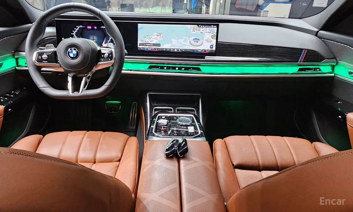 BMW 7 Series 2022 740i xDrive M Sport