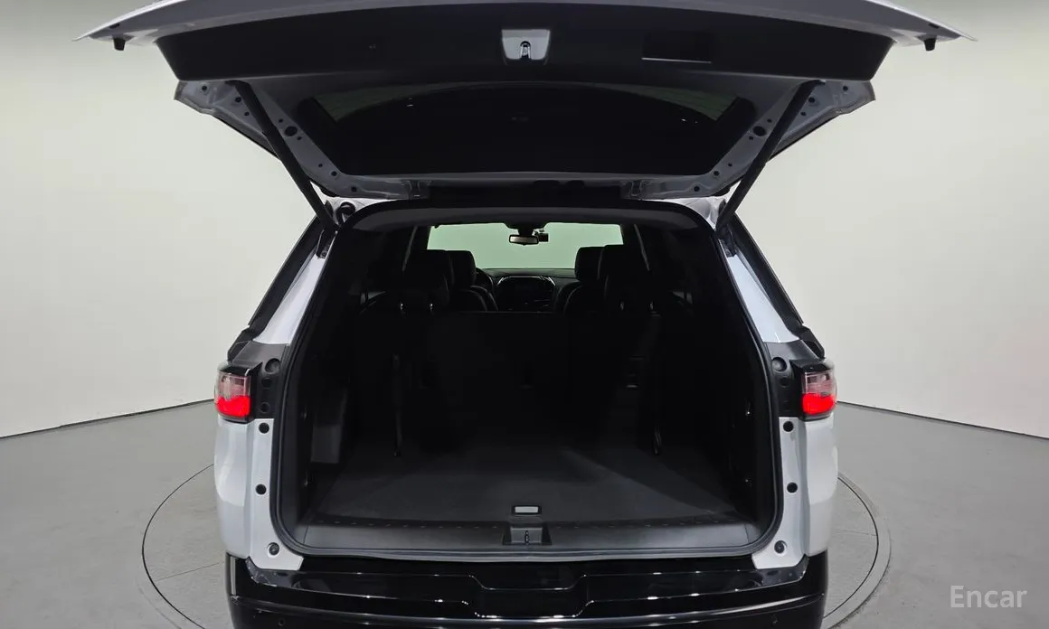 Фото 32 - Chevrolet Traverse