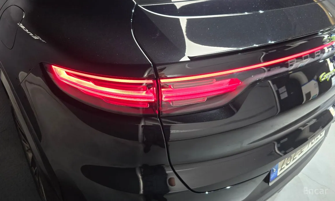 Porsche Cayenne 2019 3.0 E-HYBRID COUPE PLATINUM EDITION
