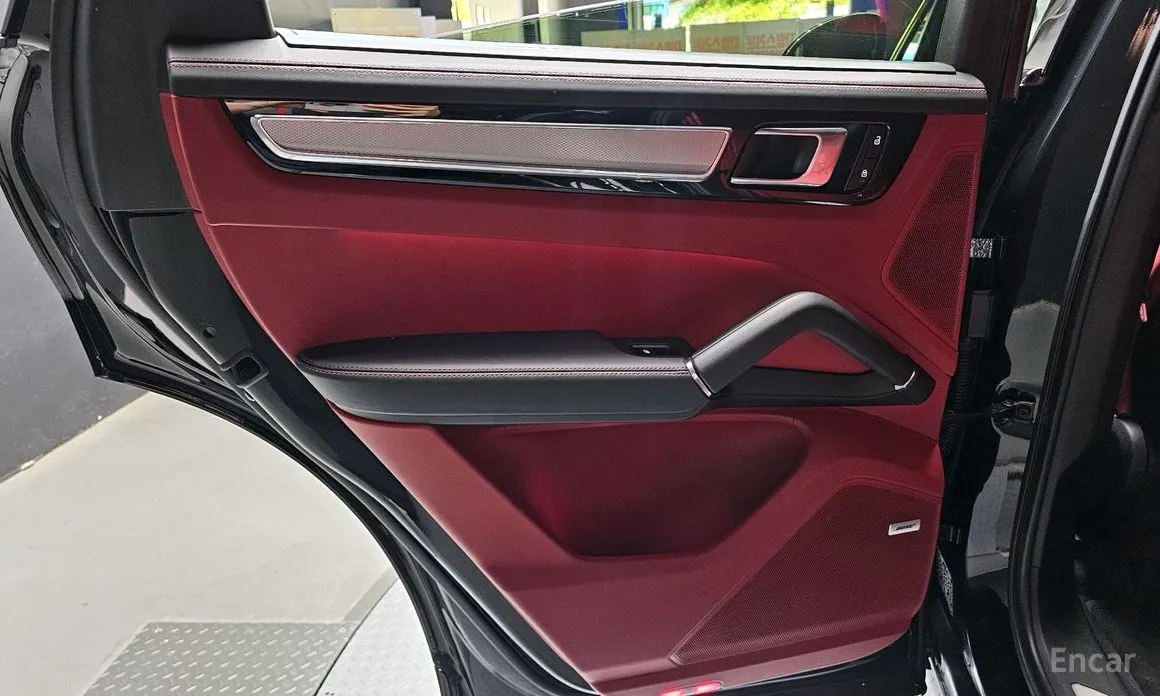 Porsche Cayenne 2019 3.0 E-HYBRID COUPE PLATINUM EDITION