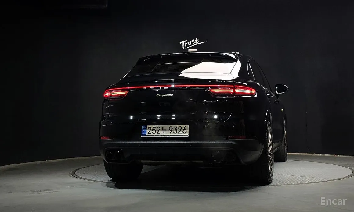 Porsche Cayenne 2019 3.0 E-HYBRID COUPE PLATINUM EDITION