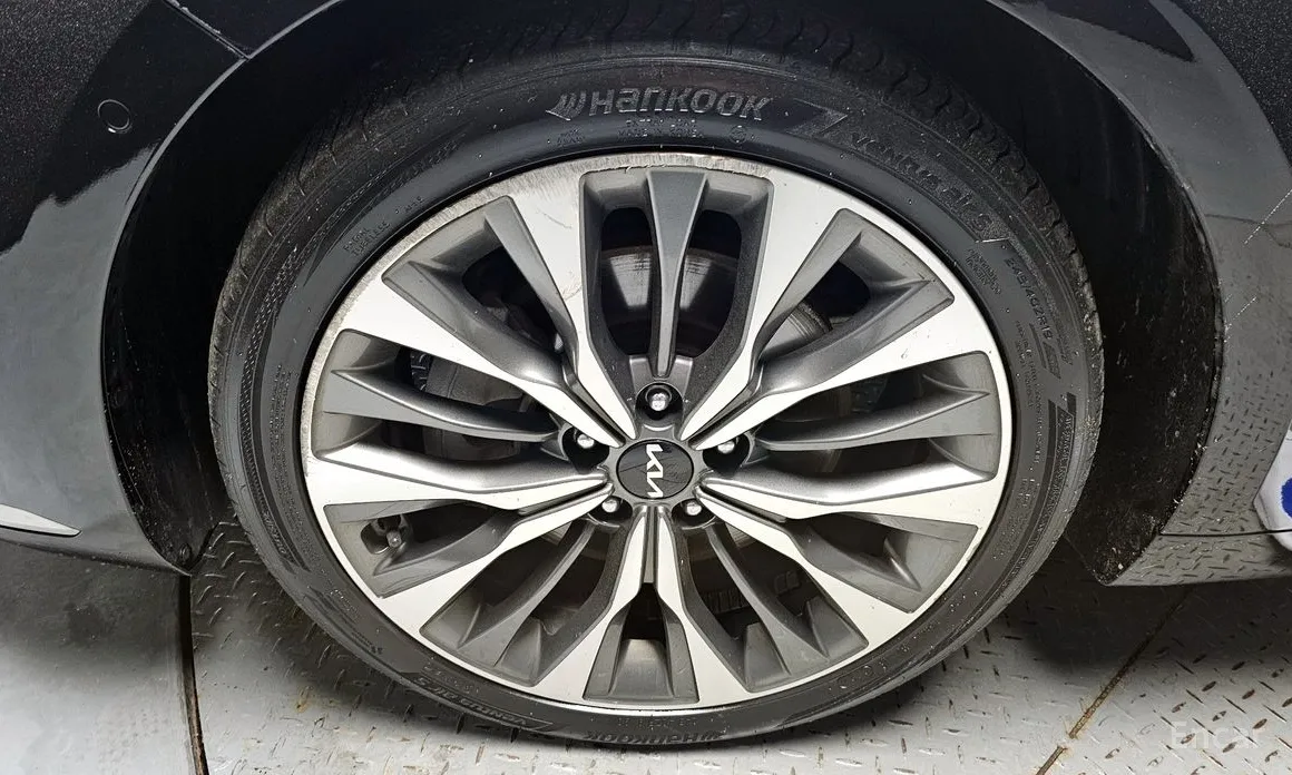 Kia K8 2021 2.5 Gasoline 2WD