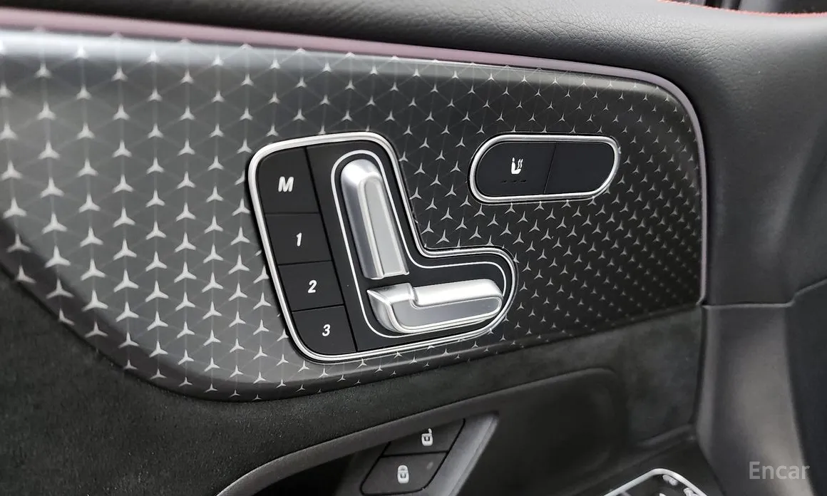 Mercedes-Benz GLB-Class 2020 GLB250 4MATIC