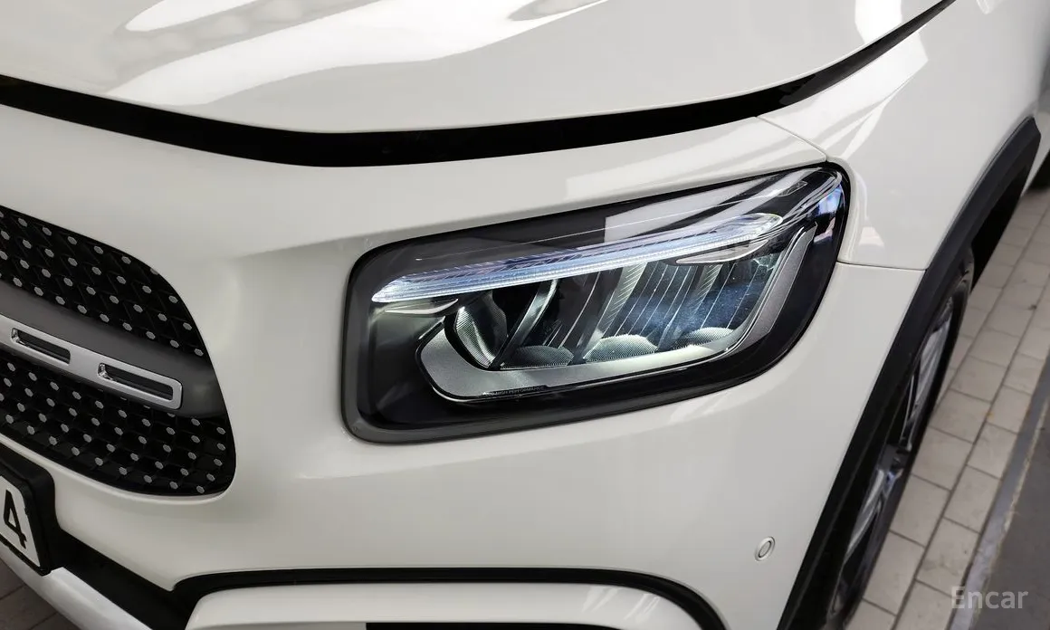 Mercedes-Benz GLB-Class 2020 GLB250 4MATIC