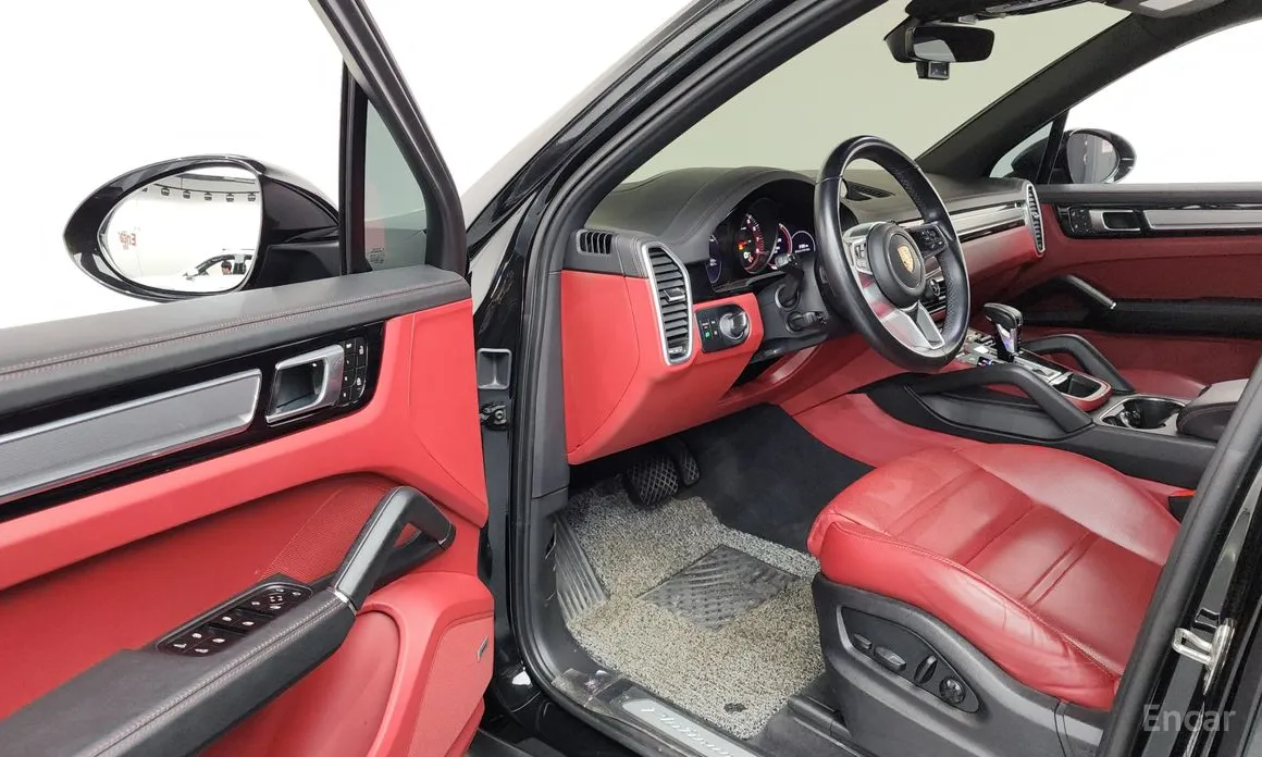 Porsche Cayenne 2019 3.0 PLATINUM EDITION