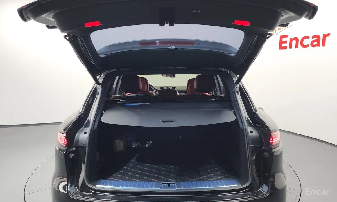 Porsche Cayenne 2019 3.0 PLATINUM EDITION