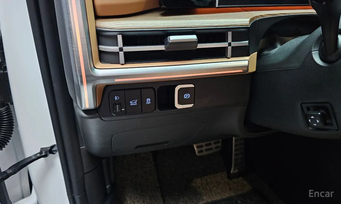 Фото 27 - Hyundai Santa Fe