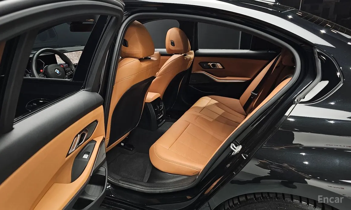 BMW 3 Series 2019 320i M Sport