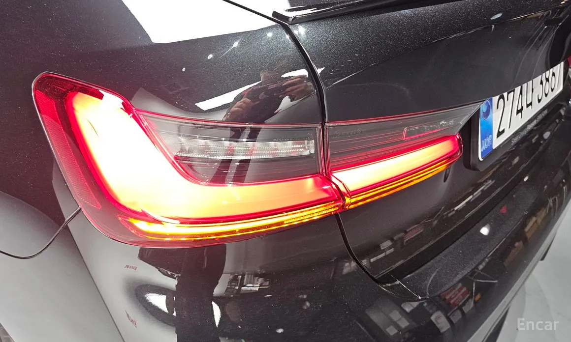 BMW 3 Series 2019 320i M Sport