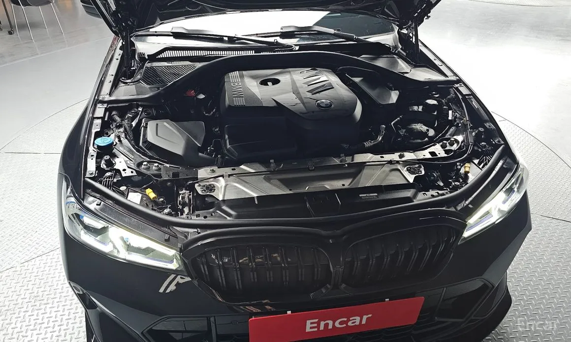BMW 3 Series 2019 320i M Sport