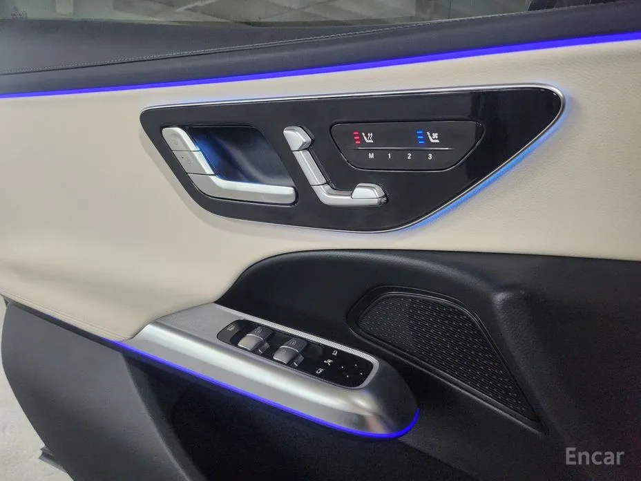 Mercedes-Benz E-Class 2024 E200 Avantgarde
