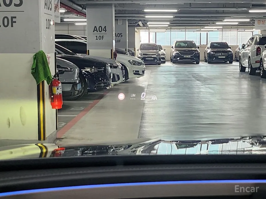 Mercedes-Benz E-Class 2024 E200 Avantgarde