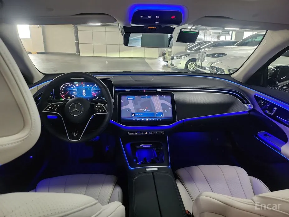 Mercedes-Benz E-Class 2024 E200 Avantgarde