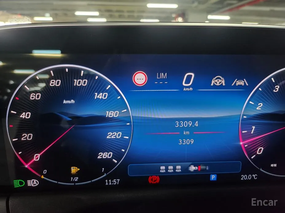 Mercedes-Benz E-Class 2024 E200 Avantgarde