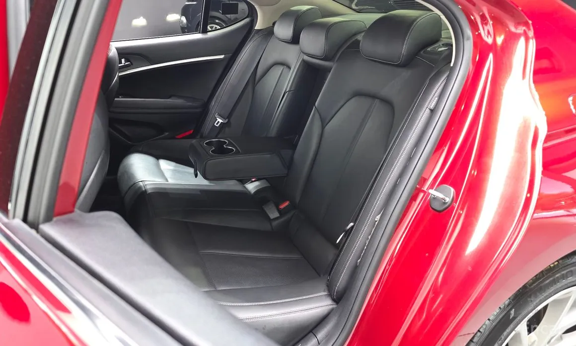 Genesis G70 2020 Gasoline 2.0T 4WD
