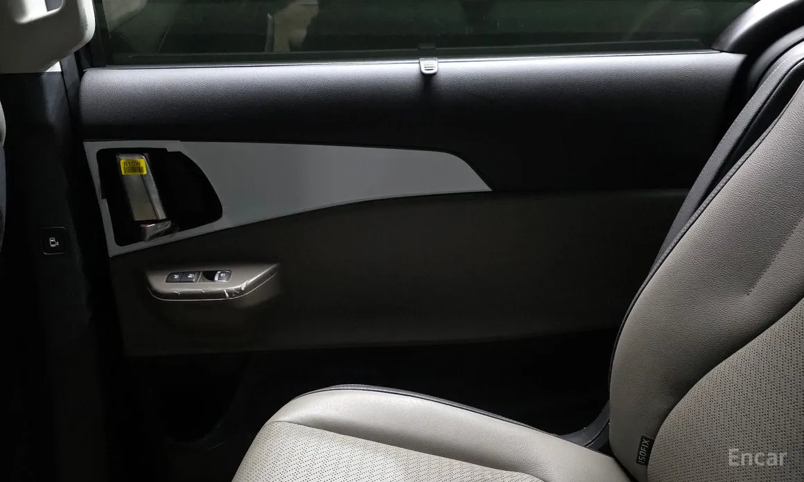 Фото 25 - Kia Carnival