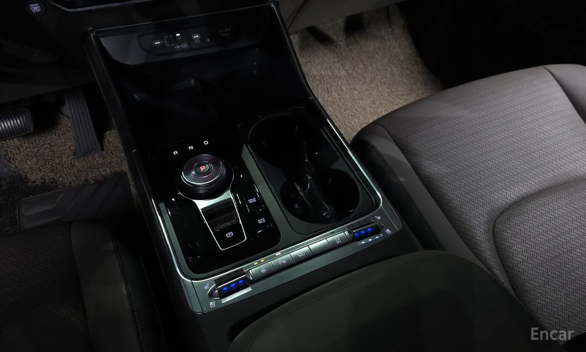 Фото 9 - Kia Carnival