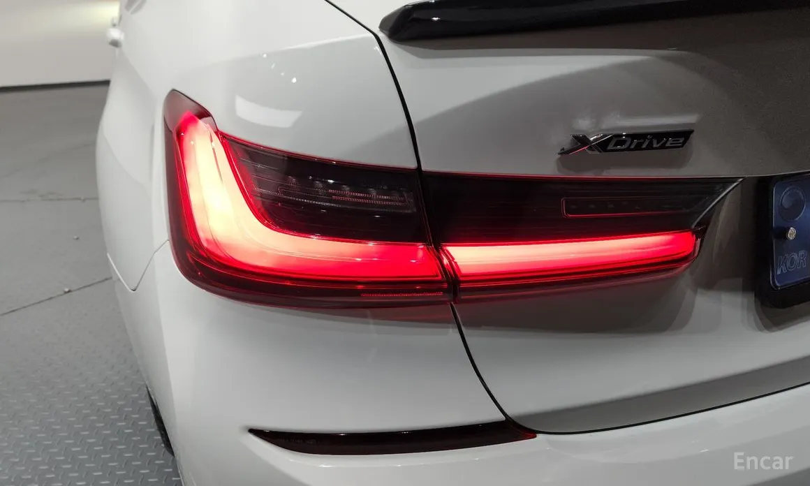 BMW 3 Series 2019 320d xDrive M Sport