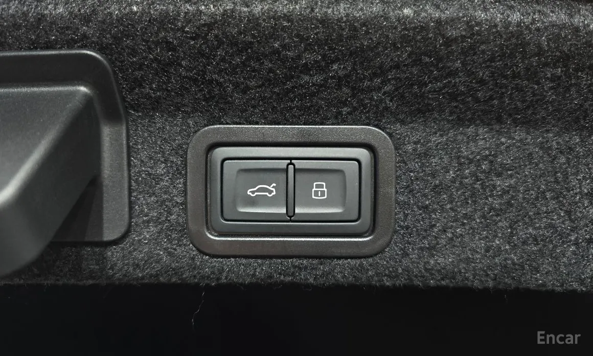 Фото 17 - Audi A6
