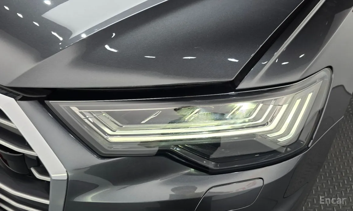 Фото 22 - Audi A6