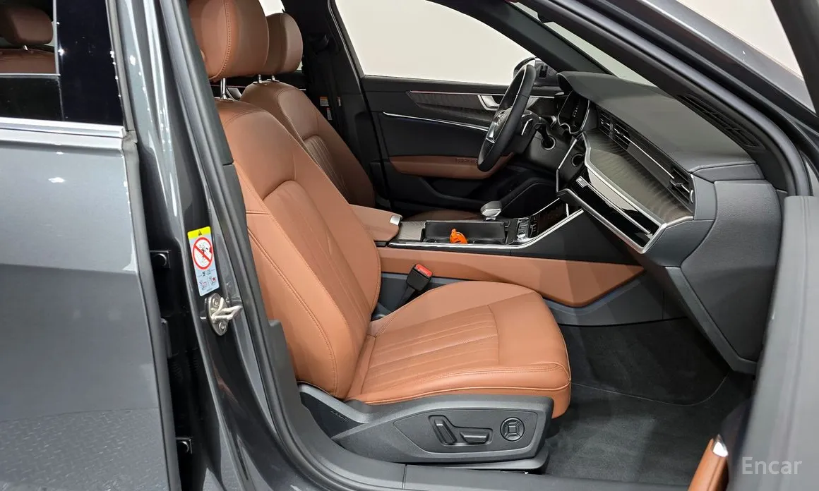 Фото 26 - Audi A6