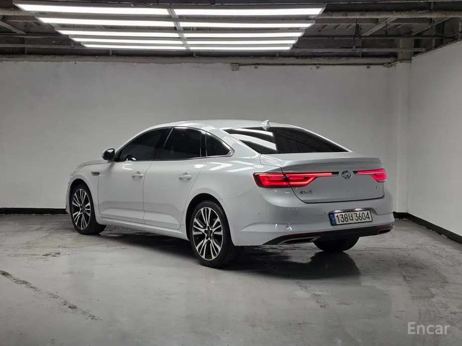 2020 Renault SM6