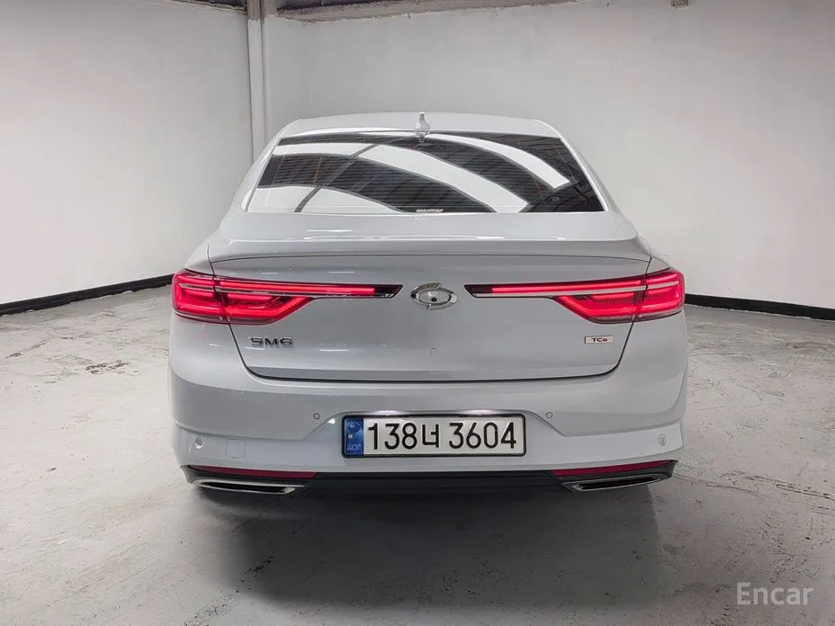 2020 Renault SM6