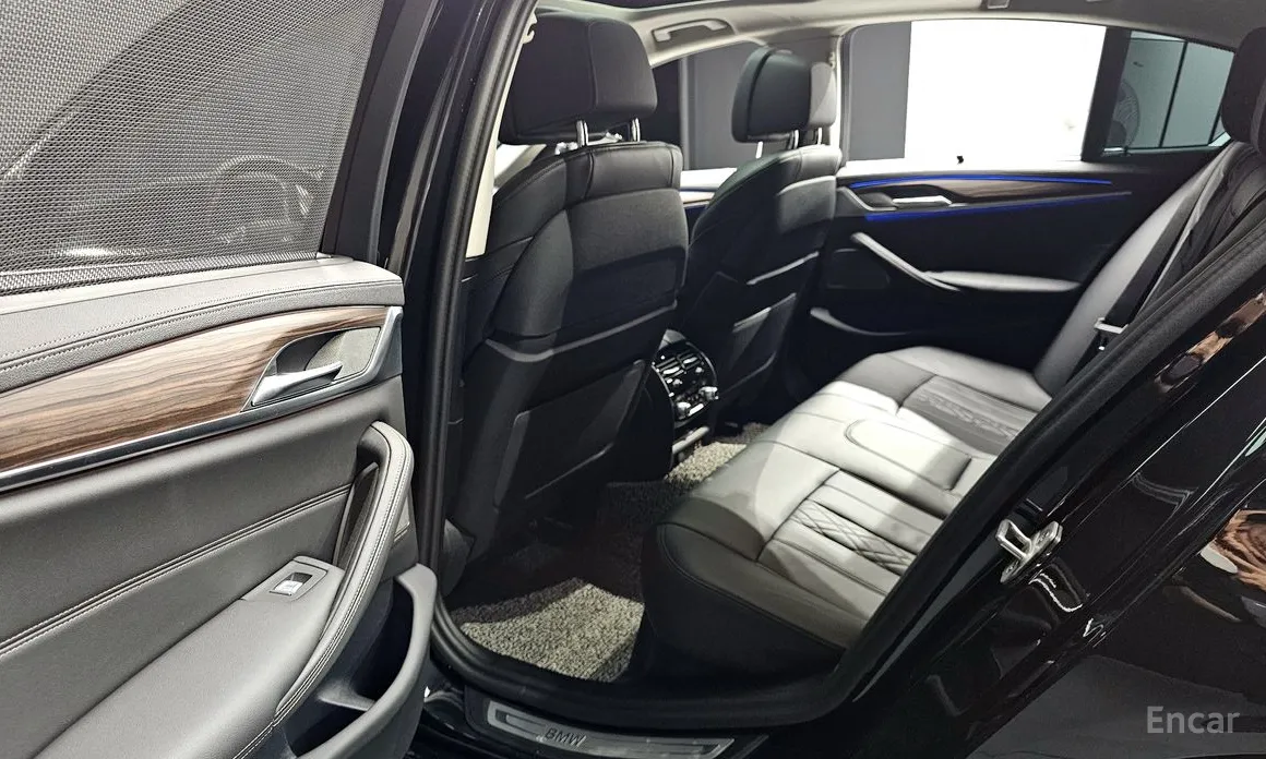 Фото 26 - BMW 5 Series